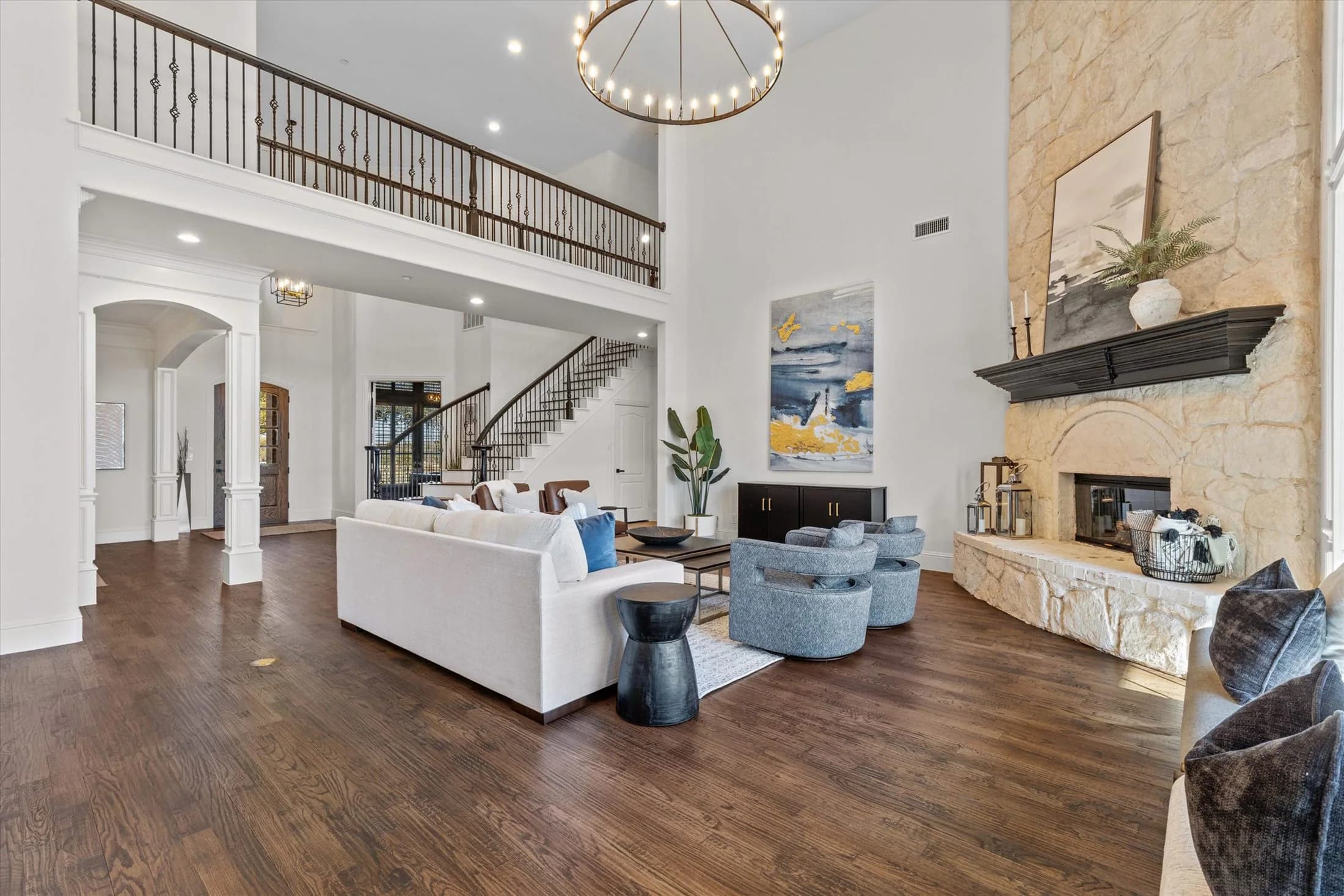 Completed Dallas-Fort Worth living room remodeling project by Aspen Group