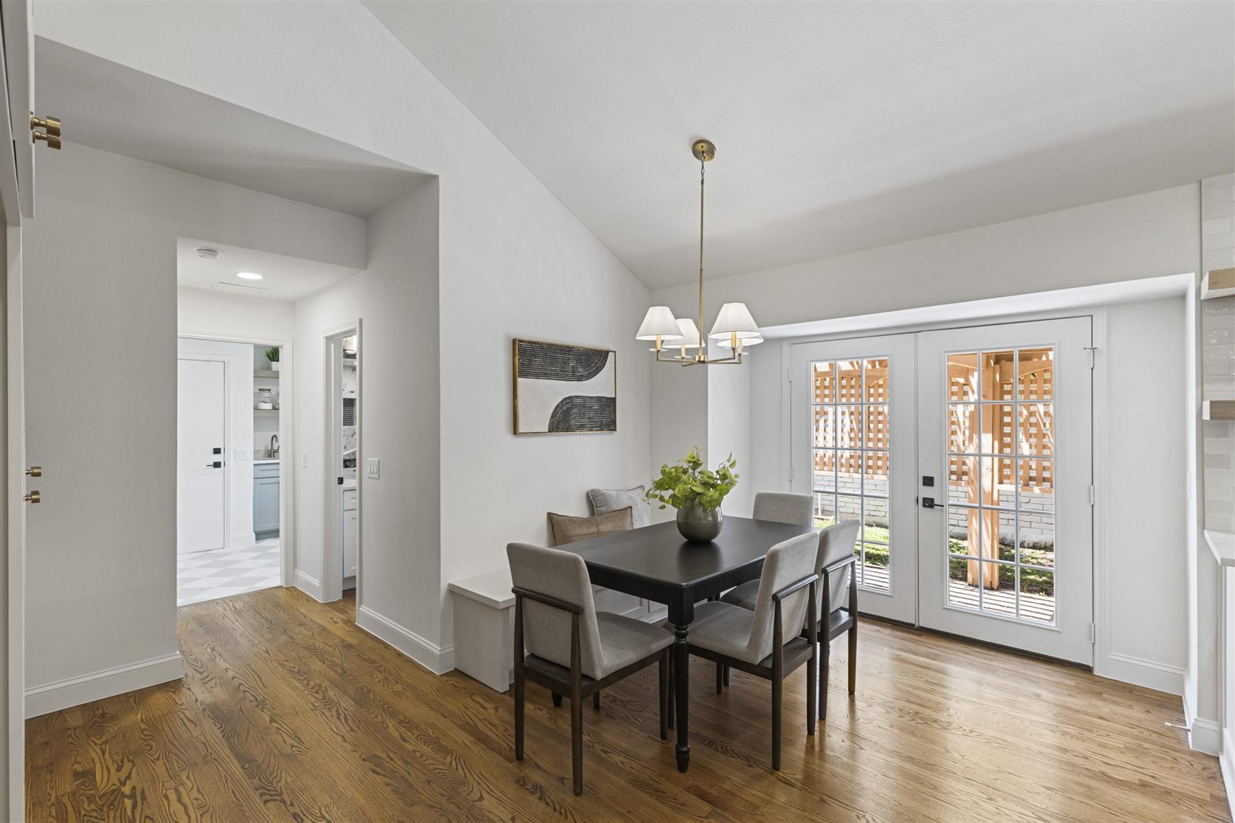 Bedroom Remodeling - Aspen Group DFW
